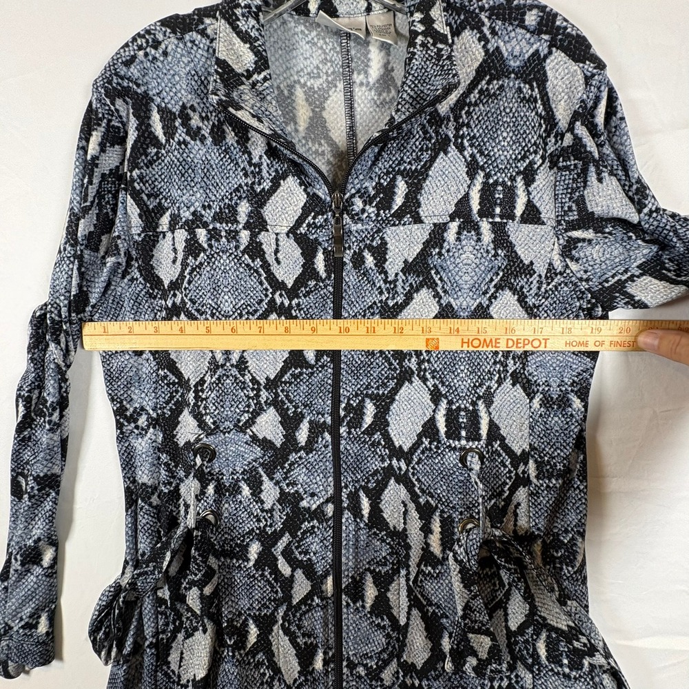 Chicos Blue Snakeskin Print Zip Front Belted Jacket Mock Neck Size 1 M - Picture 6 of 12